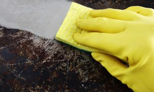 9 DIY Grease Cleaning Tips from Professionals